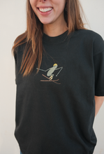 Load image into Gallery viewer, Frog Gone Skiin Tee - Black
