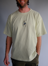 Load image into Gallery viewer, Rock Climber Frog Tee
