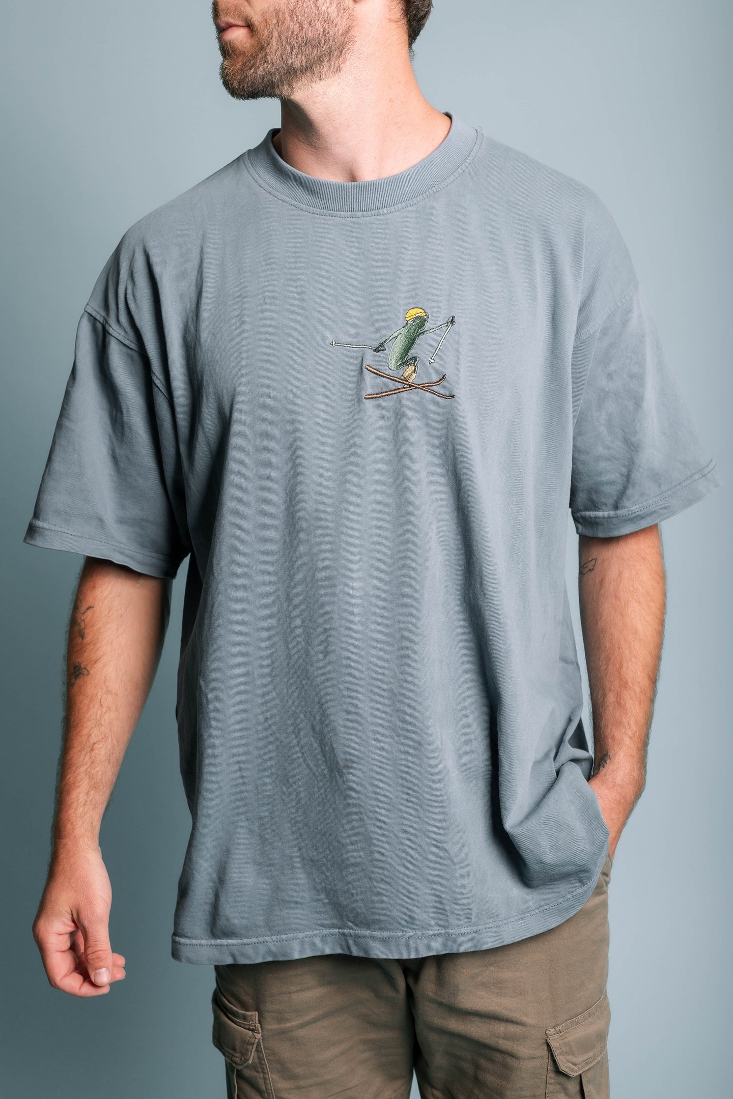 Frogs Gone Skiin’ Tee